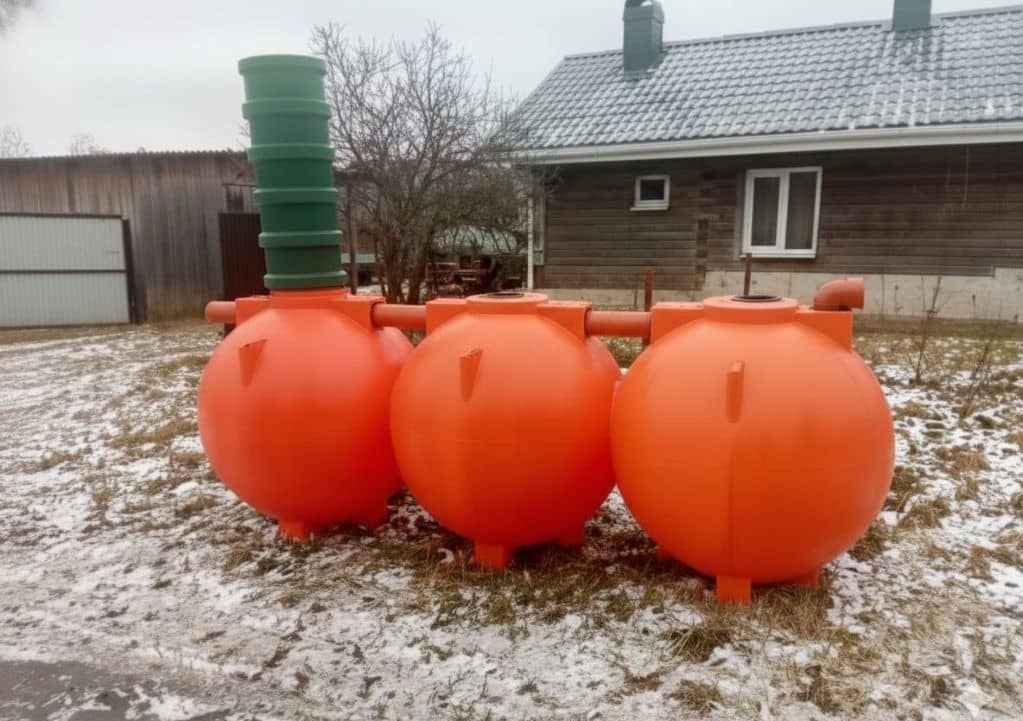 септик частного дома зимой, канализация зимой